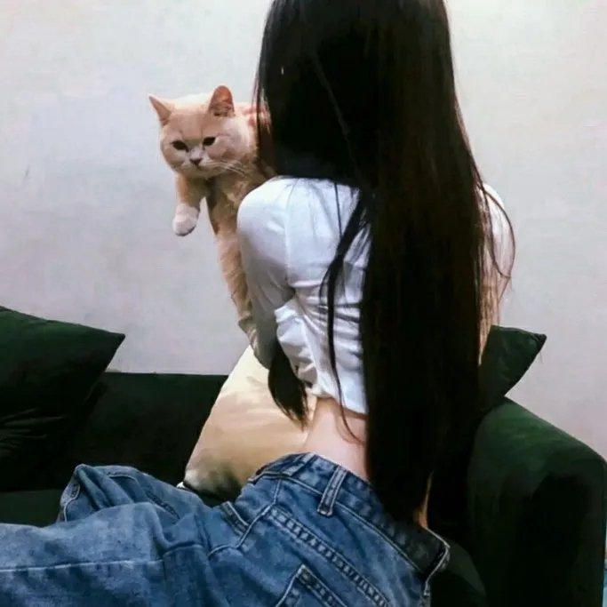 索女·丧尸·机关枪